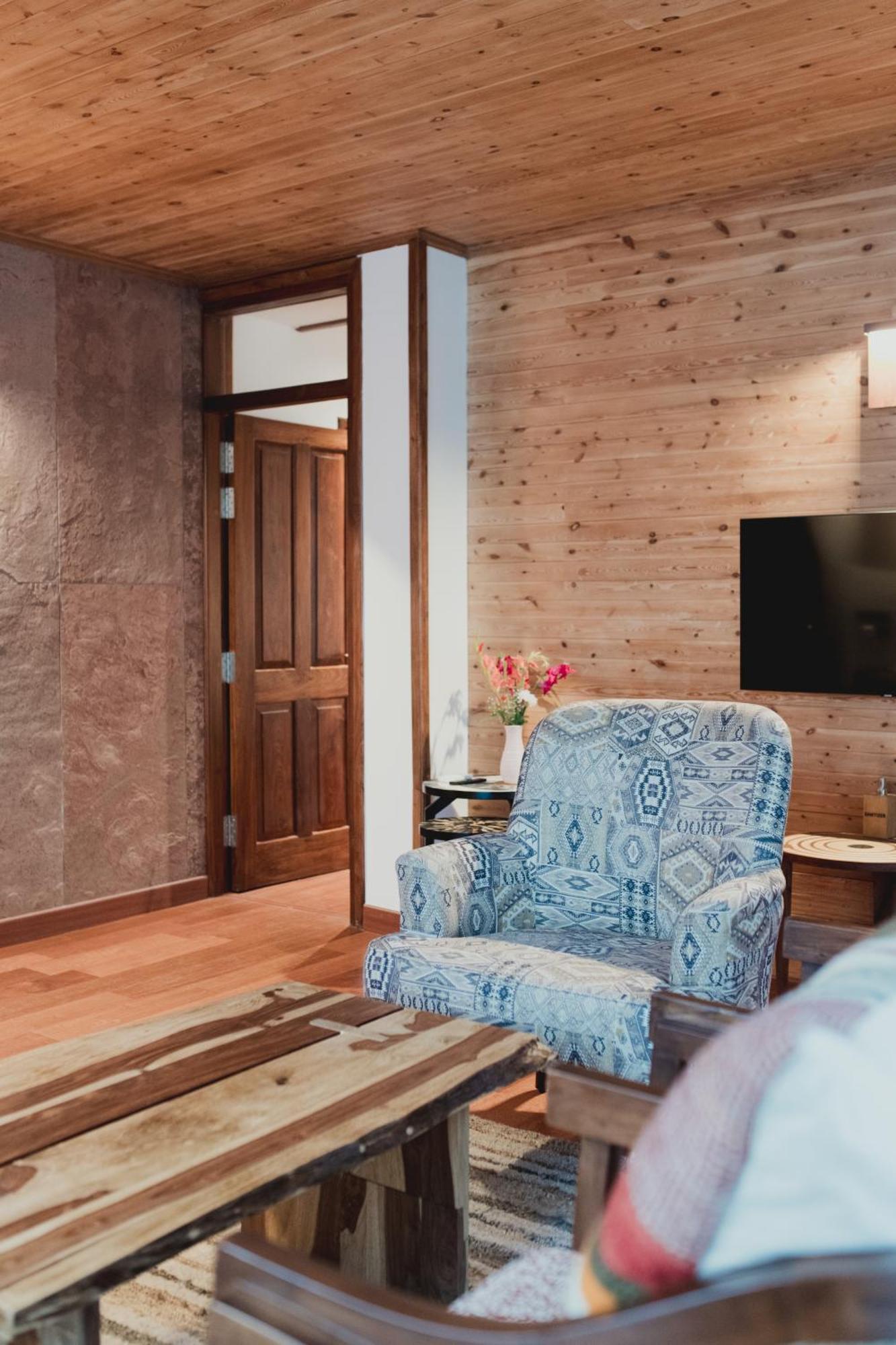 Brij Atmanya Bhowali, Nainital, A Luxury Mountain Escape Exterior photo